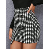 Elegant Figure-flattering High-waist Skirt In A Range Of Sizes